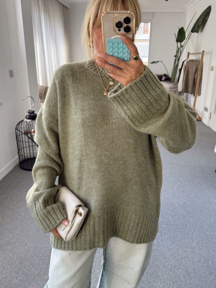 AÇIK YEŞİL TRİKO KAZAK