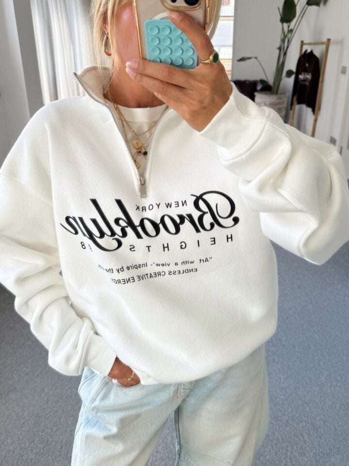 BEYAZ BROOKLYN BASKILI SWEATSHIRT