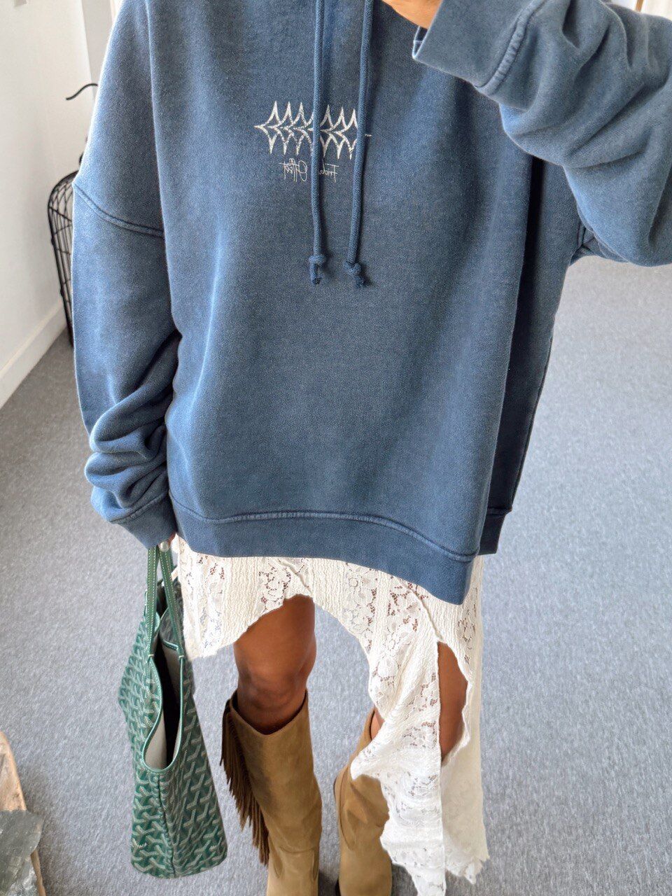 LACİVERT EVERYWHERE BASKILI SWEATSHIRT