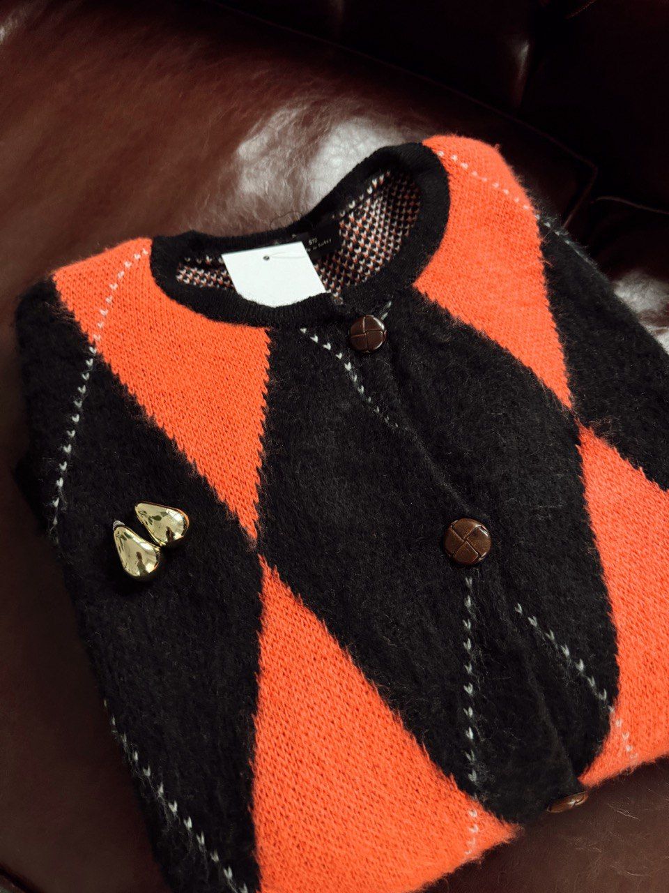 GOLD SU DAMLASI KÜPE