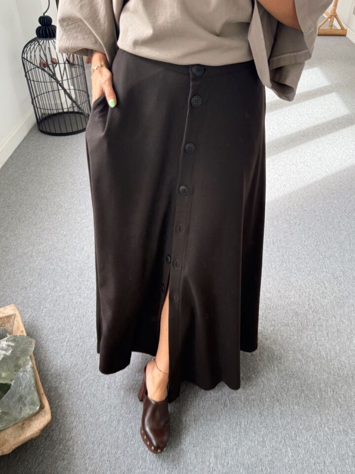 KAHVE DÜĞMELİ KLOŞ ETEK