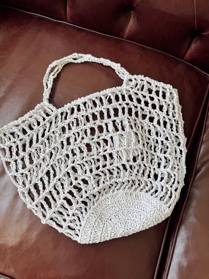 BEYAZ ÖRGÜ DOKULU ÇANTA