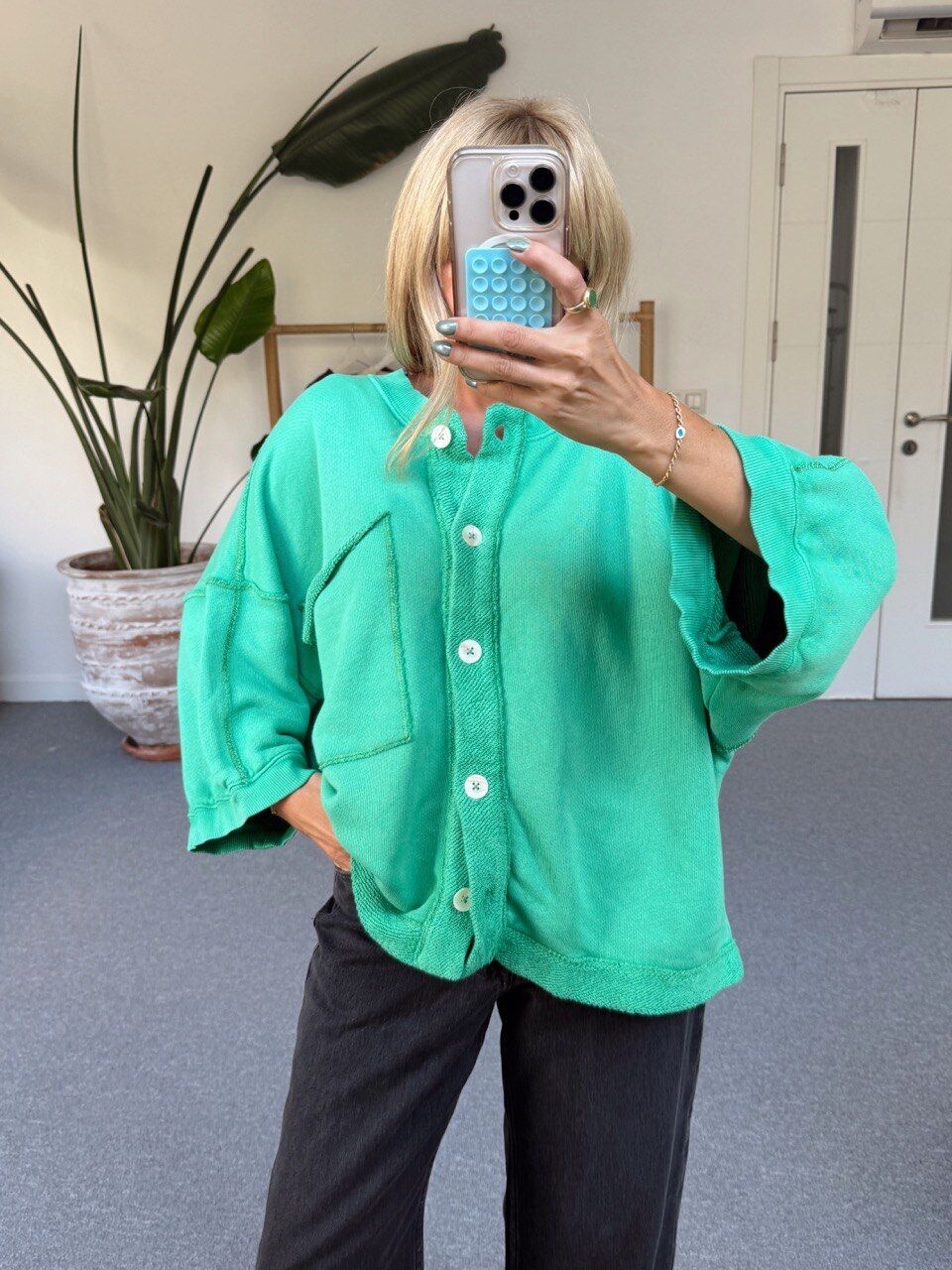 YEŞİL PAMUKLU DÜĞME DETAY İTHAL SWEAT