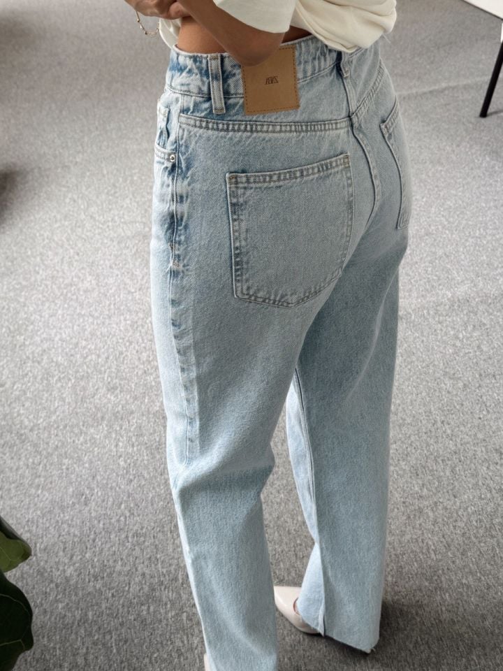 AÇIK RENK STRAIGHT YÜKSEK BEL JEAN
