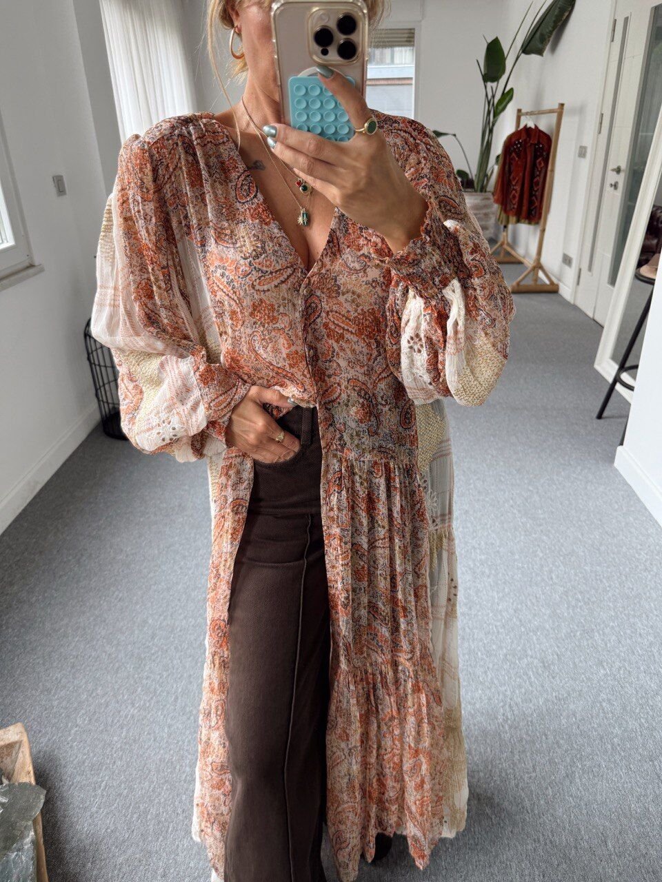 ŞİFON İŞLEMELİ ETNİK DESEN MAXI TUNİK