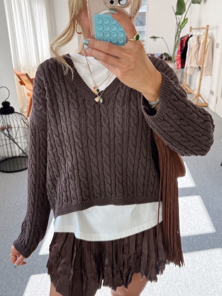 KAHVE SAÇ ÖRGÜ V YAKA KAZAK