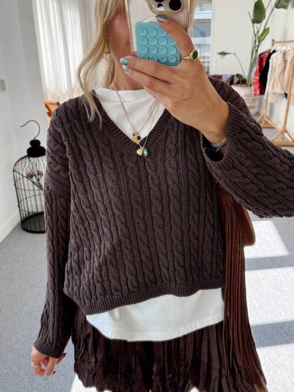 KAHVE SAÇ ÖRGÜ V YAKA KAZAK