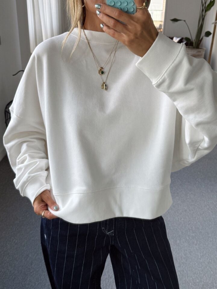 BEYAZ PAMUKLU SWEATSHIRT