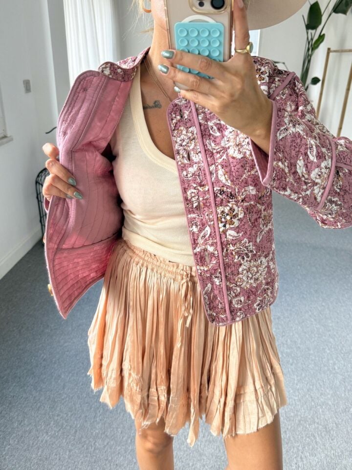 PEMBE ÇİÇEKLİ KAPİTONE İTHAL CEKET