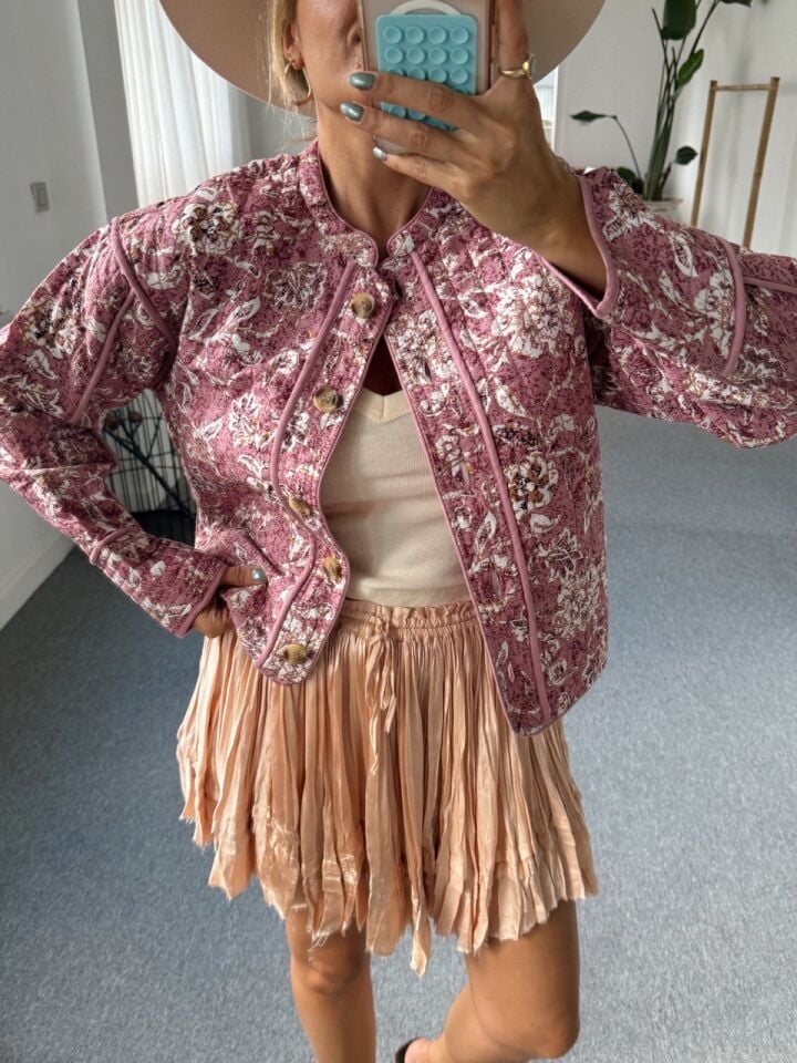 PEMBE ÇİÇEKLİ KAPİTONE İTHAL CEKET