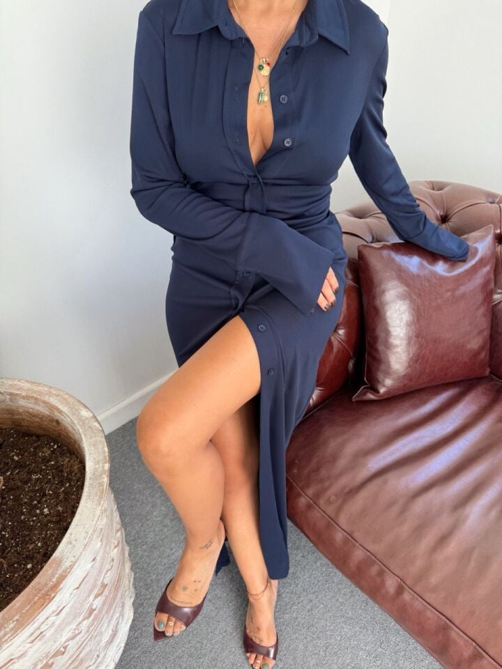 LACİVERT SIRT DEKOLTELİ MAXI ELBİSE