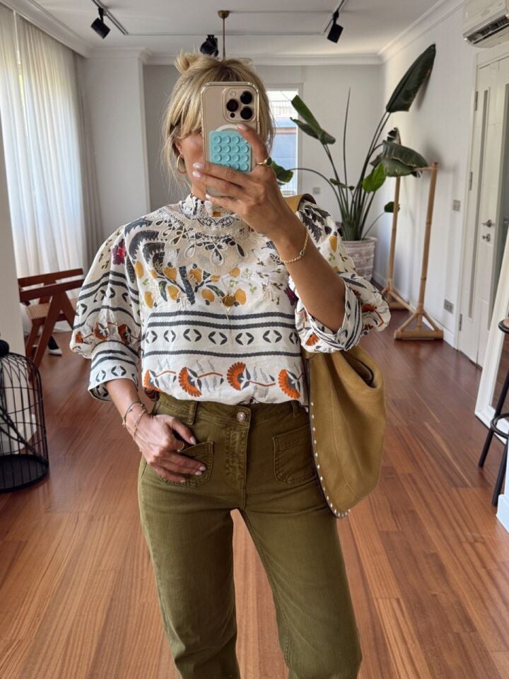 ÇİÇEK DESEN İTHAL BLUZ