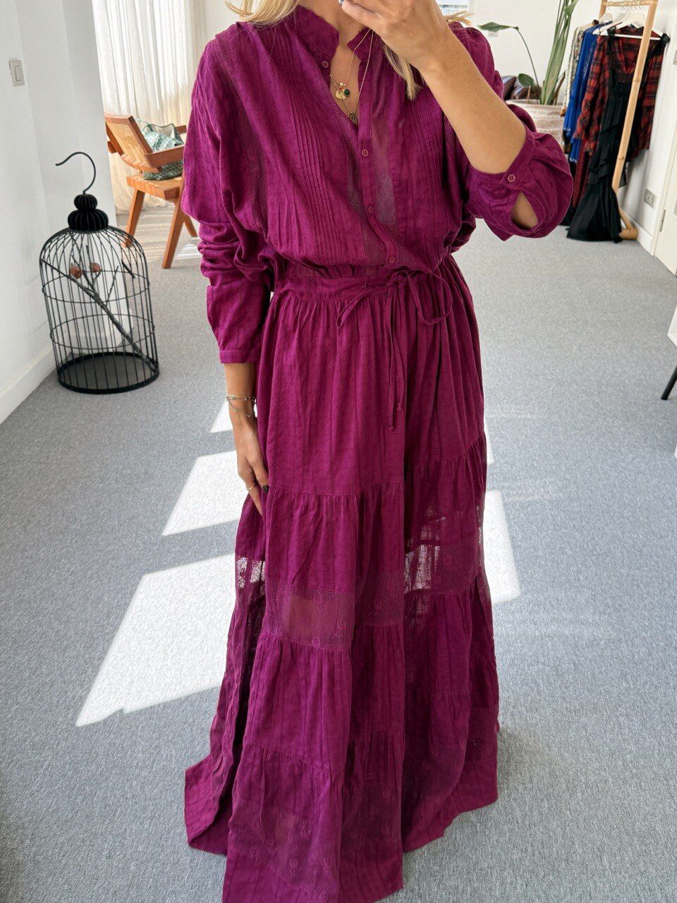 MOR FİSTO İŞLEMELİ MAXI İTHAL ELBİSE