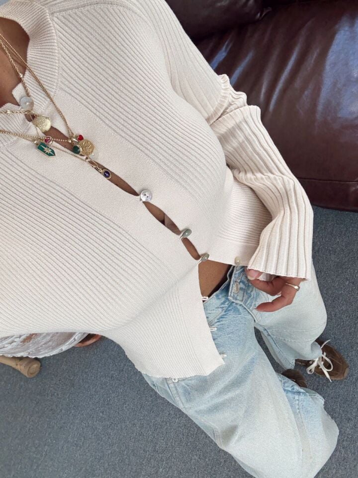 KREM FİTİLLİ DÜĞMELİ HIRKA