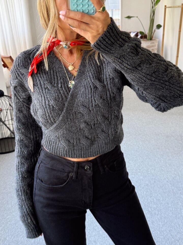 ANTRASİT KRUVAZE KISA KAZAK