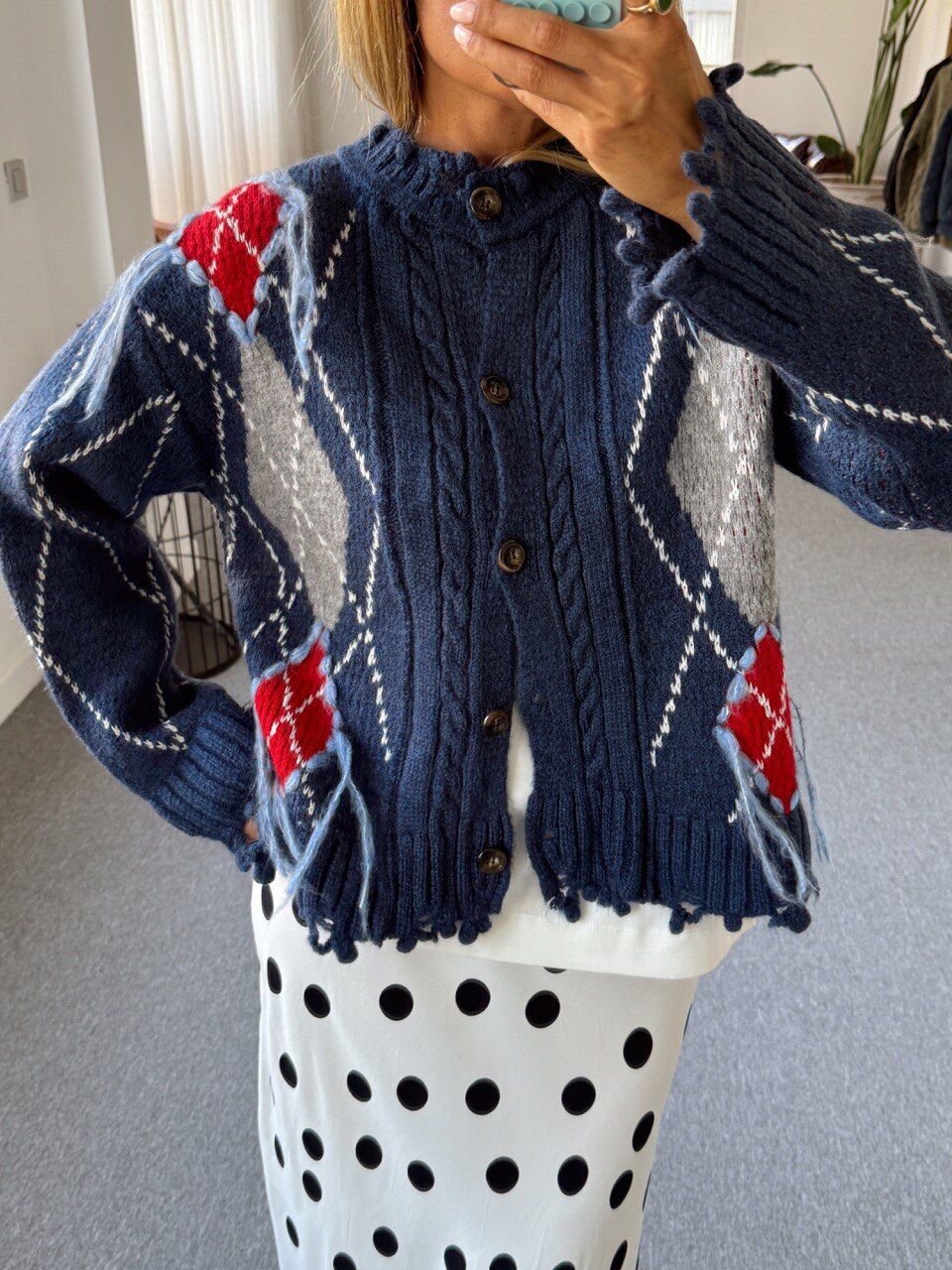 BAKLAVA DESEN SAÇAKLI HIRKA