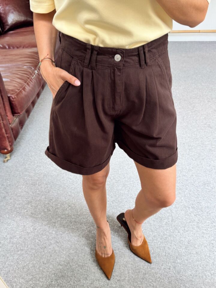 KAHVE PİLİ DETAY ŞORT