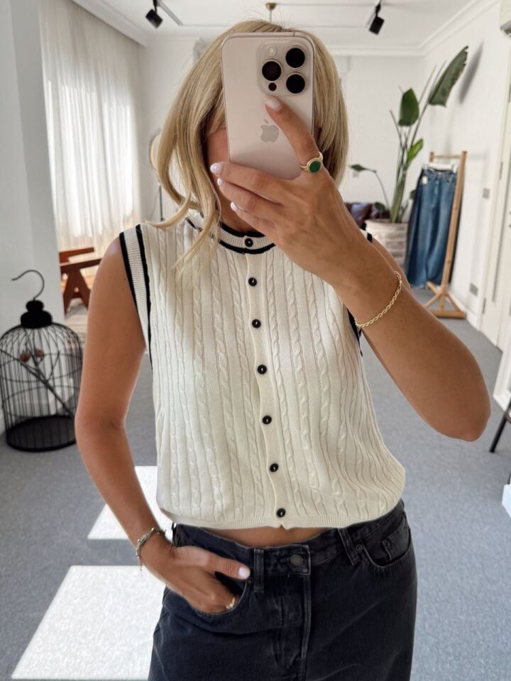 KREM ŞERİT DETAY KOLSUZ TRİKO