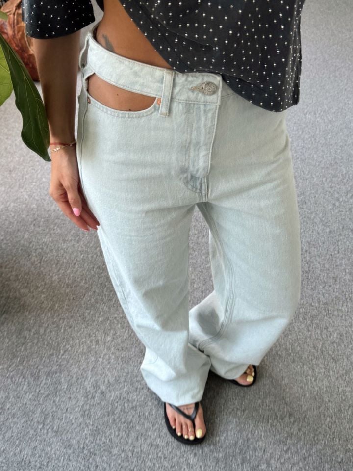 AÇIK RENK BEL DETAY DENİM PANTOLON