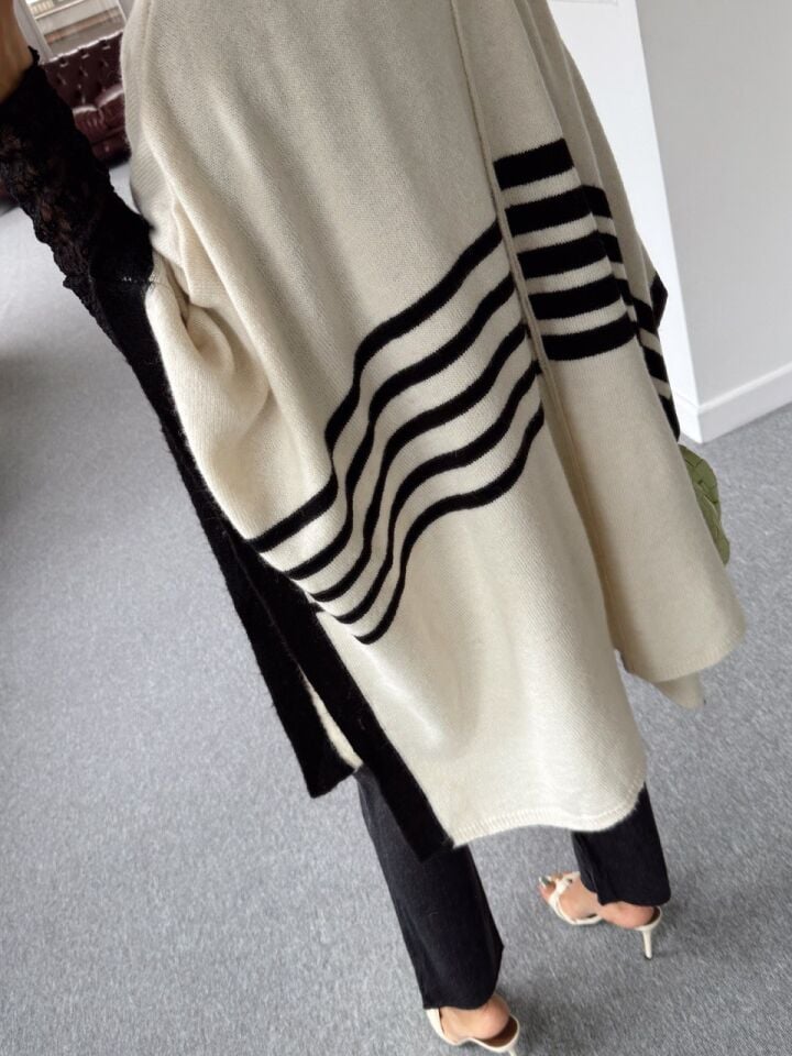 KREM ÇİZGİLİ PANÇO