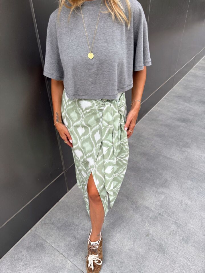 YEŞİL DESENLİ  ANVELOP ETEK