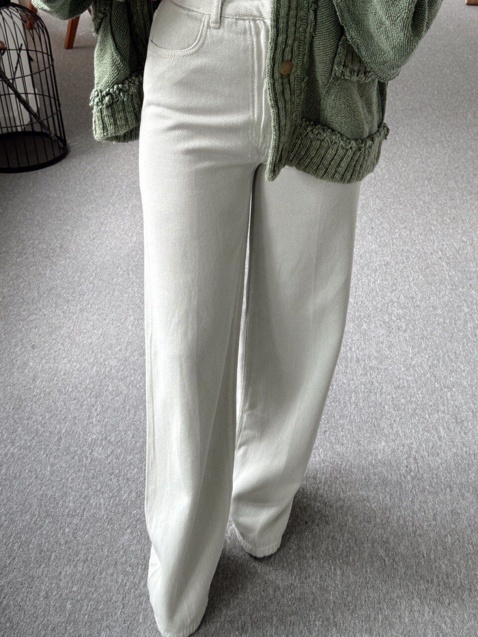 BUZ MAVİ YUMUŞAK DOKULU JEAN