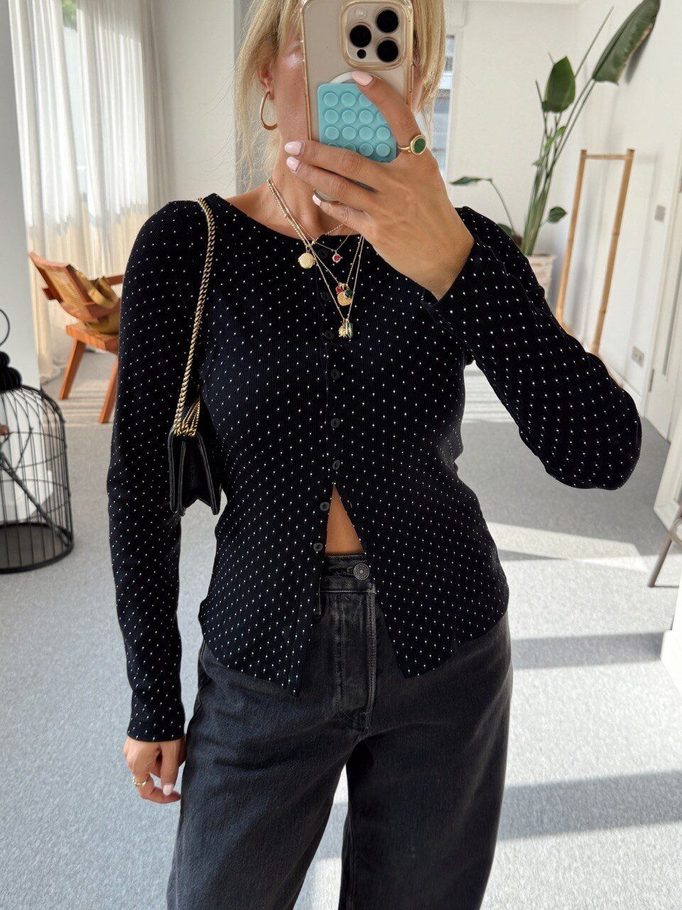 PUANTİYE DESEN FİTİLLİ DÜĞME DETAY BODY