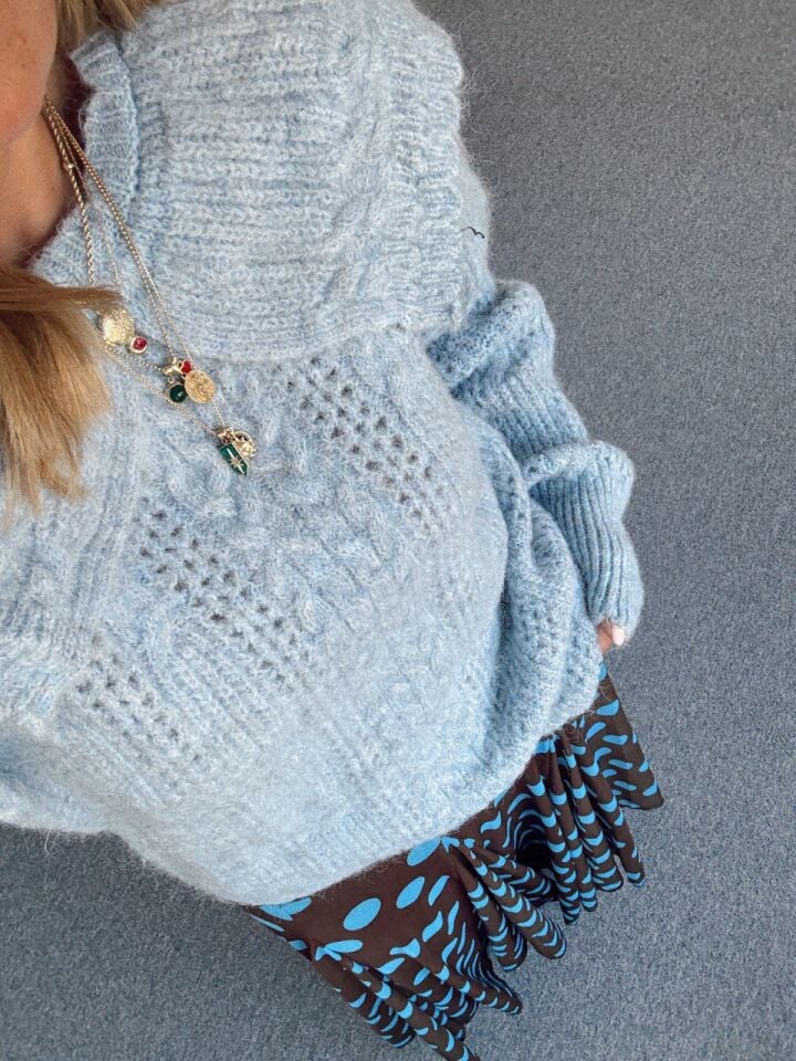 BEBE MAVİ YAKA DETAY KAZAK