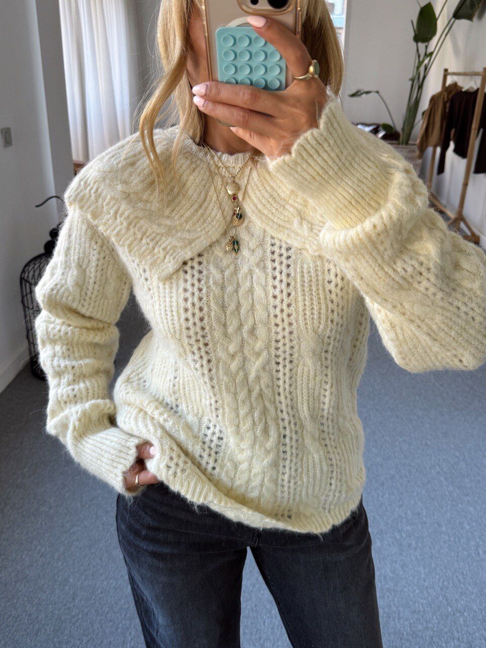 SARI YAKA DETAY KAZAK