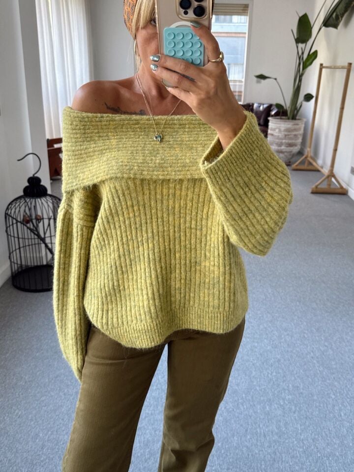 KÜF YEŞİLİ TRİKO KAZAK