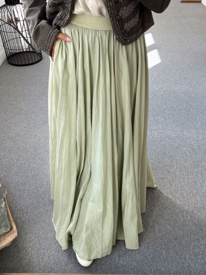 SU YEŞİLİ İTHAL MAXI VOLANLI ETEK