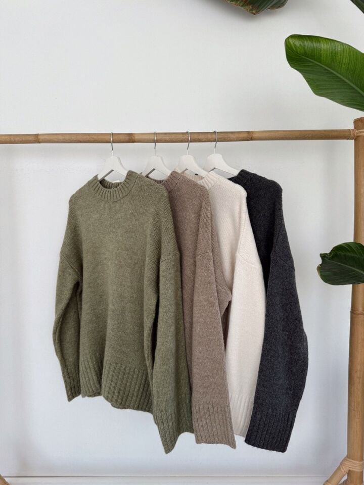 AÇIK YEŞİL TRİKO KAZAK