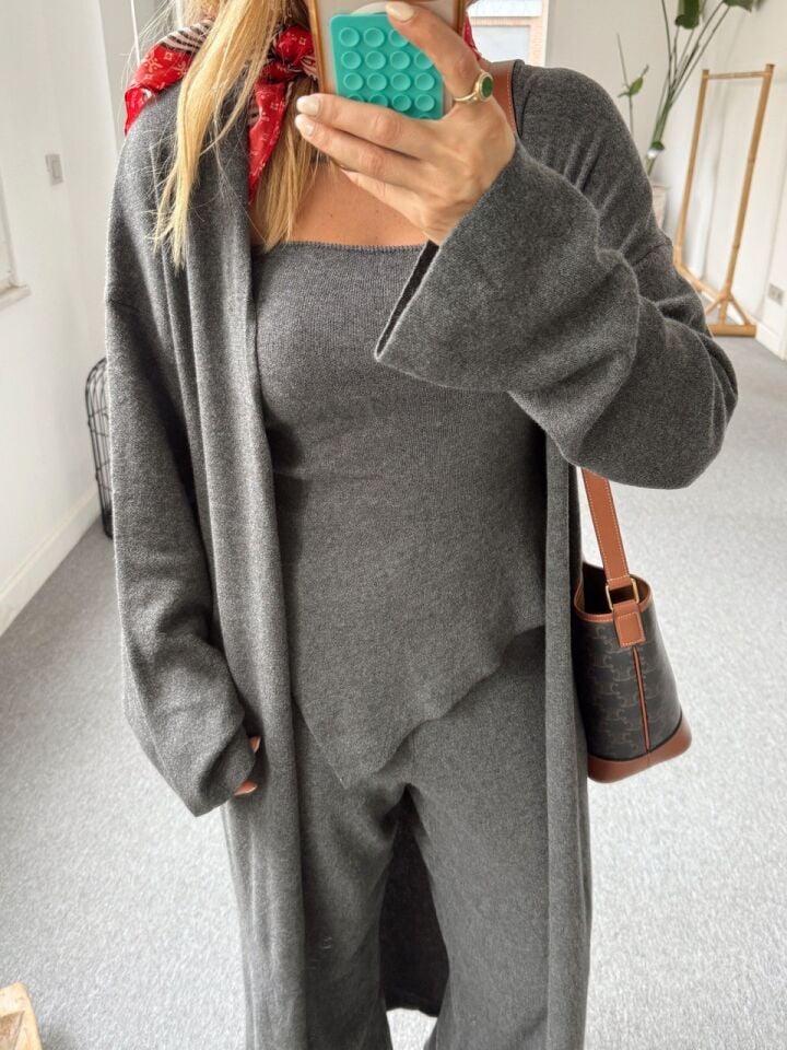 ANTRASİT ÜÇLÜ TRİKO TAKIM