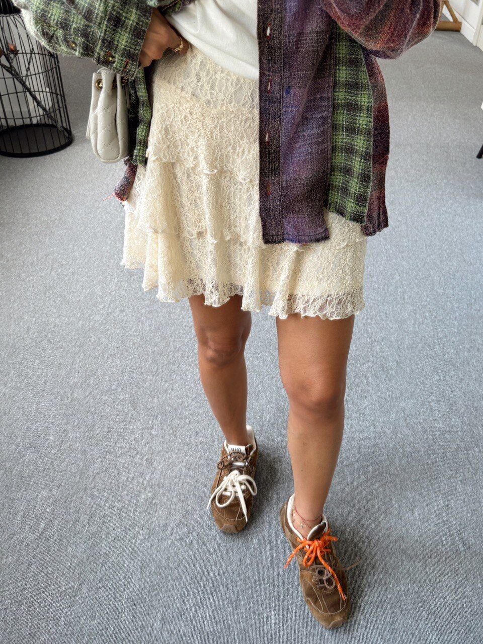 KREM ASTARLI KAT KAT DANTEL ETEK