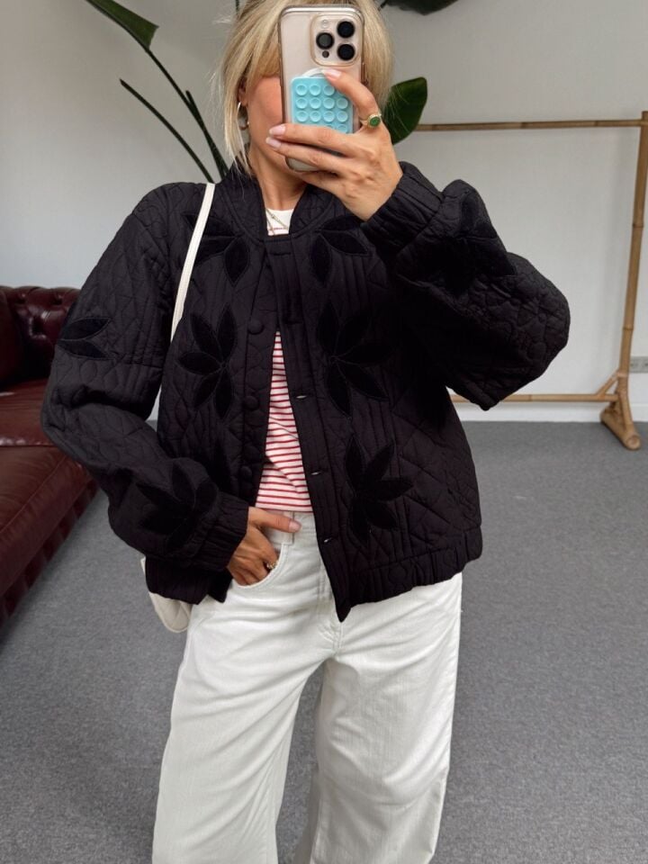 SİYAH İŞLEMELİ  İTHAL CEKET