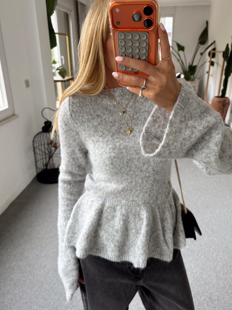 GRİ PEPLUM KAZAK