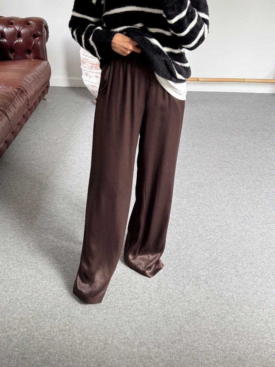 KAHVE YÜKSEK BEL SATEN PANTOLON