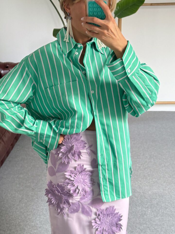 YEŞİL ÇİZGİLİ OVERSIZE GÖMLEK