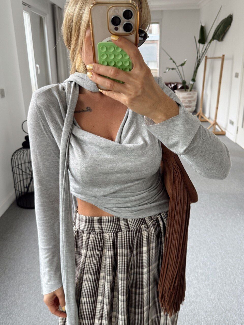 GRİ ŞAL DETAY BASIC