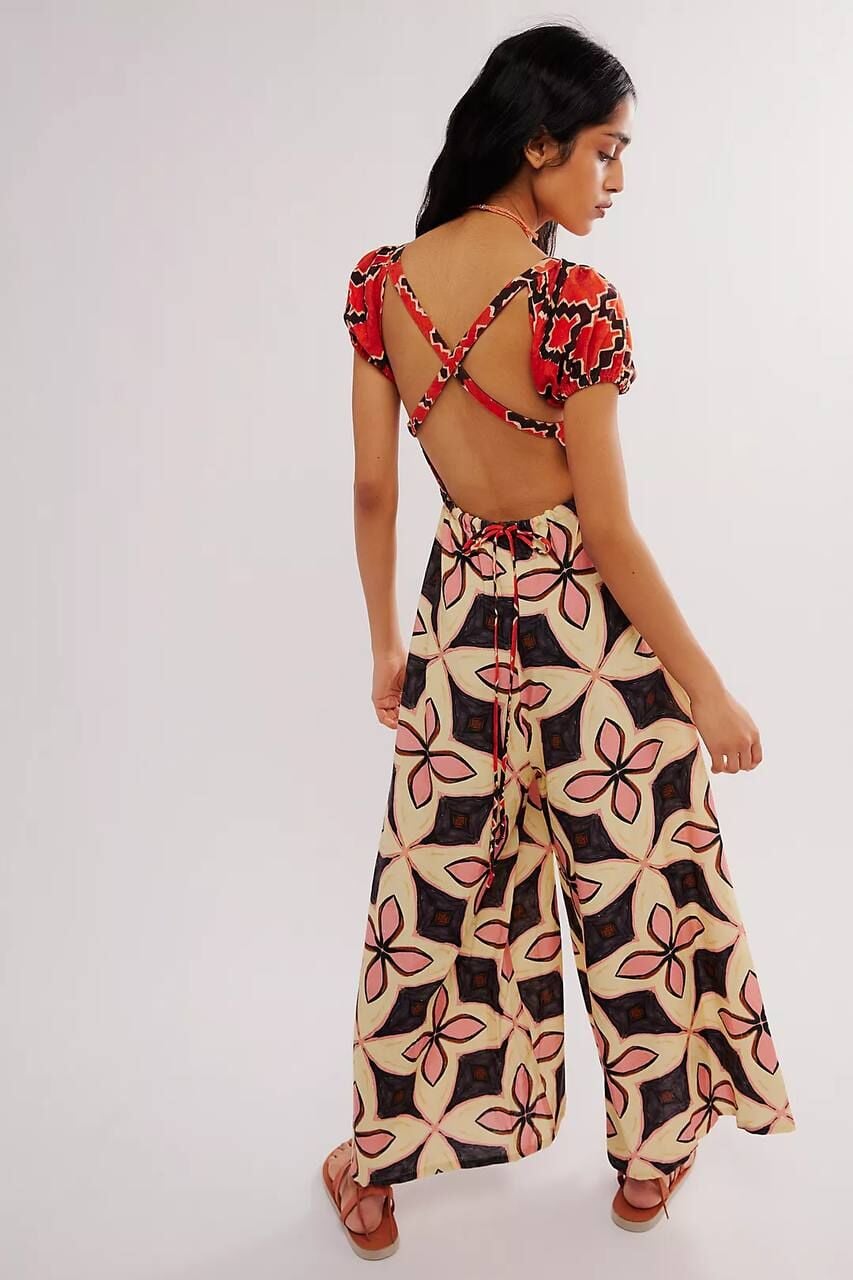 DESENLİ SIRT DEKOLTELİ İTHAL TULUM