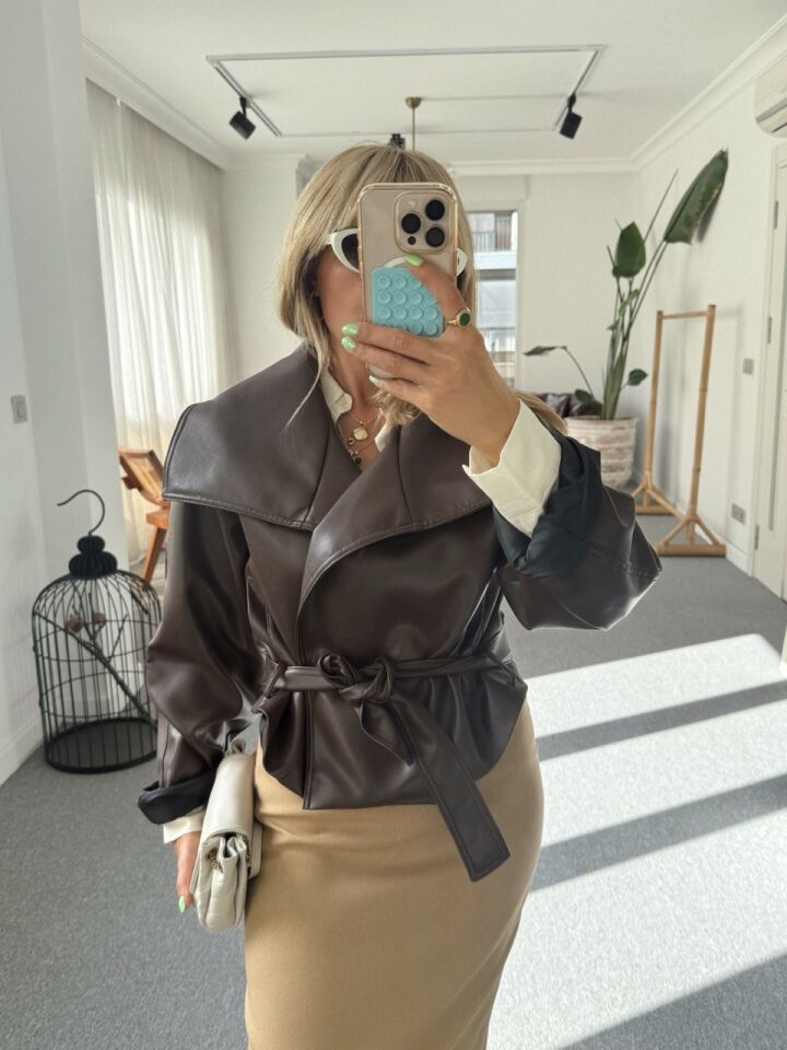 KAHVE KEMERLİ SUNİ DERİ CEKET