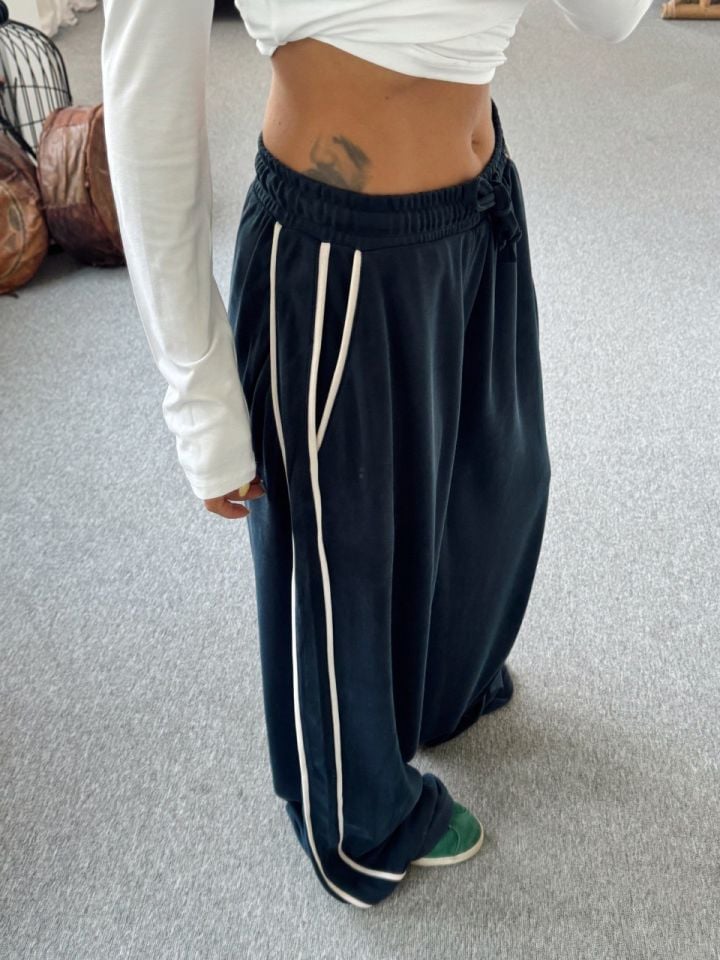 LACİVERT  ÇİZGİLİ MODAL KUMAŞ EŞOFMAN