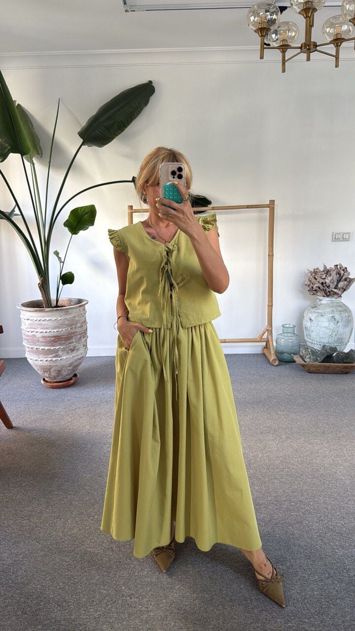 YEŞİL BAĞLAMALI YELEK ETEK TAKIM