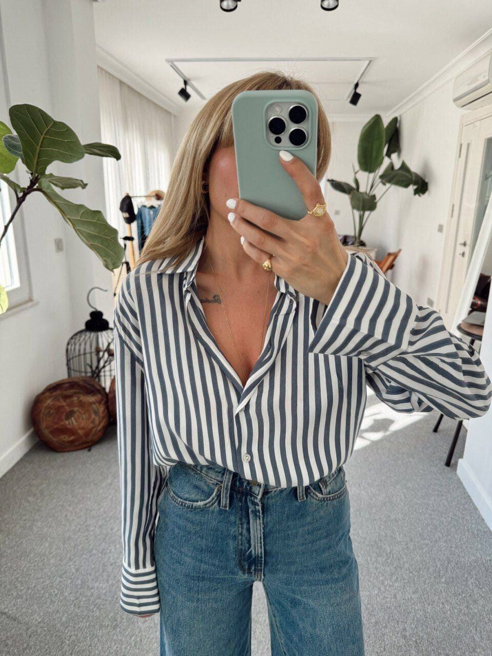 LACİVERT ÇİZGİLİ GÖMLEK