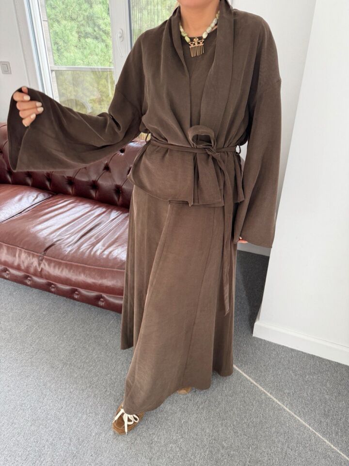 KAHVERENGİ TENSEL KUMAŞ CEKET ELBİSE TAKIM