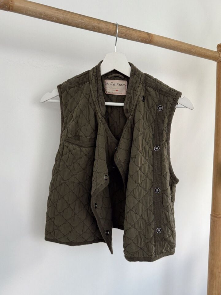 HAKİ KAPİTONE KOLSUZ İTHAL YELEK