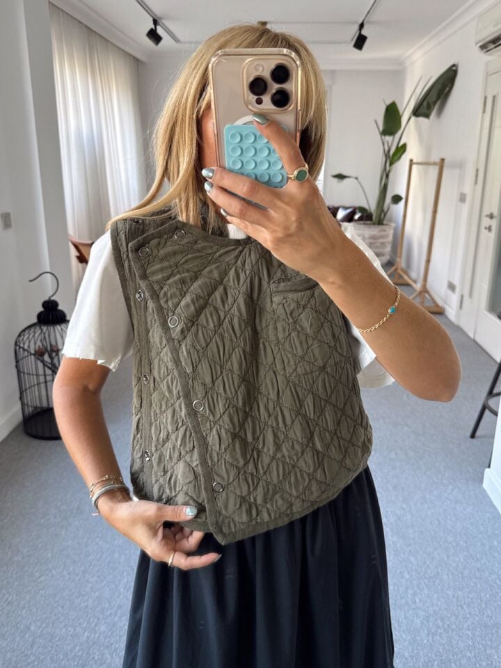 HAKİ KAPİTONE KOLSUZ İTHAL YELEK