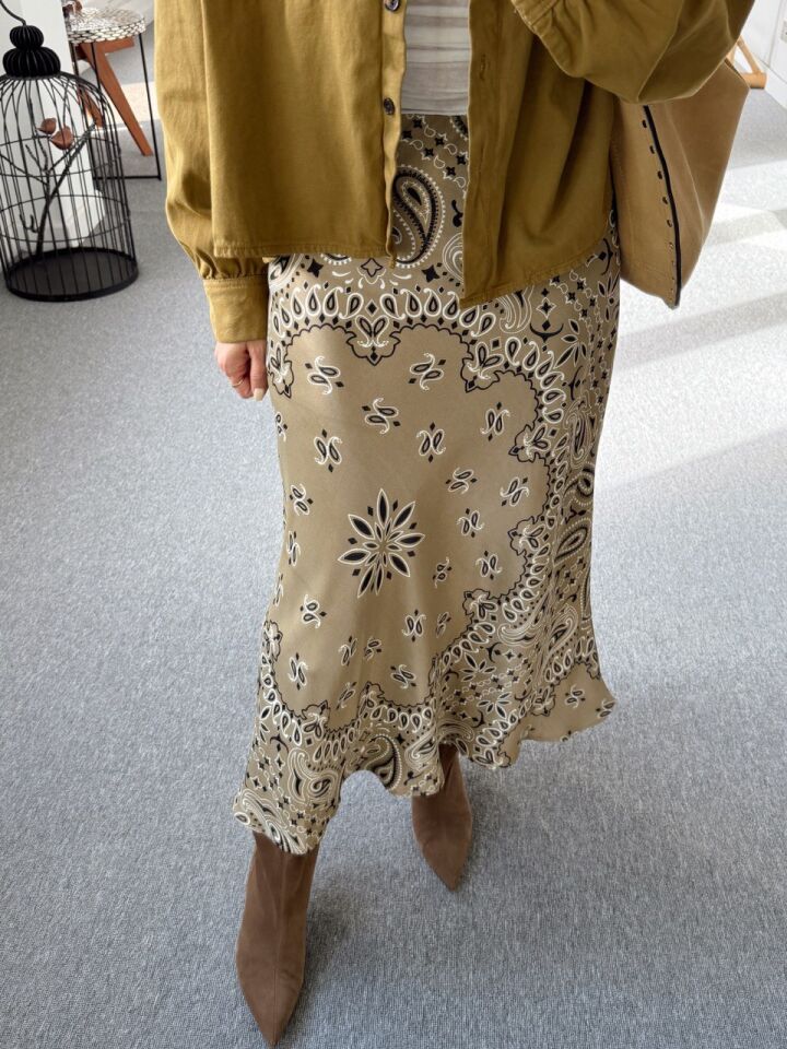 YAĞ YEŞİLİ ŞAL DESEN SATEN ETEK