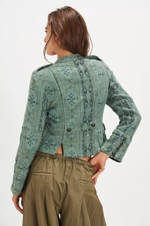 YEŞİL JAKARLI İTHAL CEKET