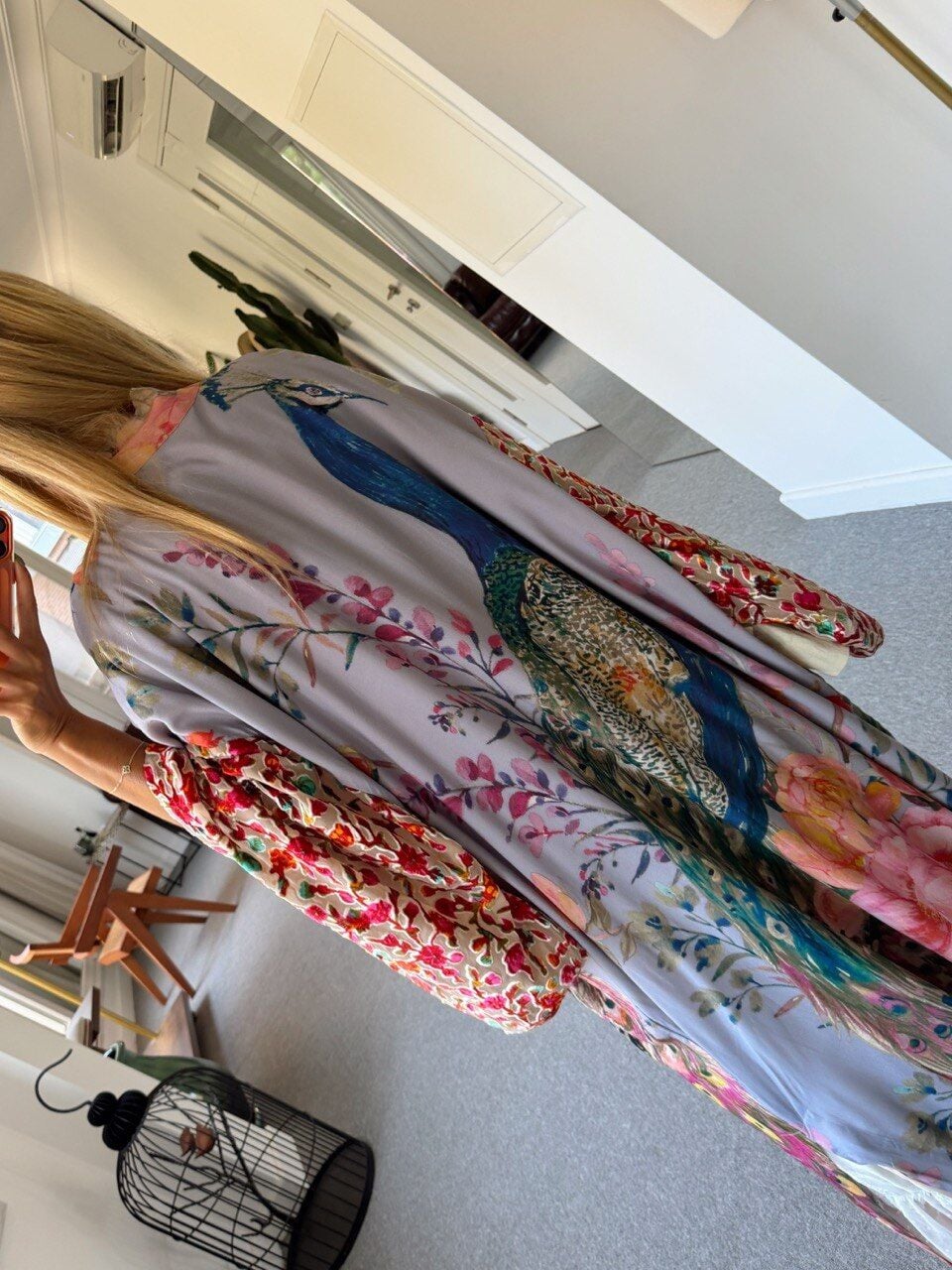 LİLA TAVUS KUŞU DESEN KAFTAN